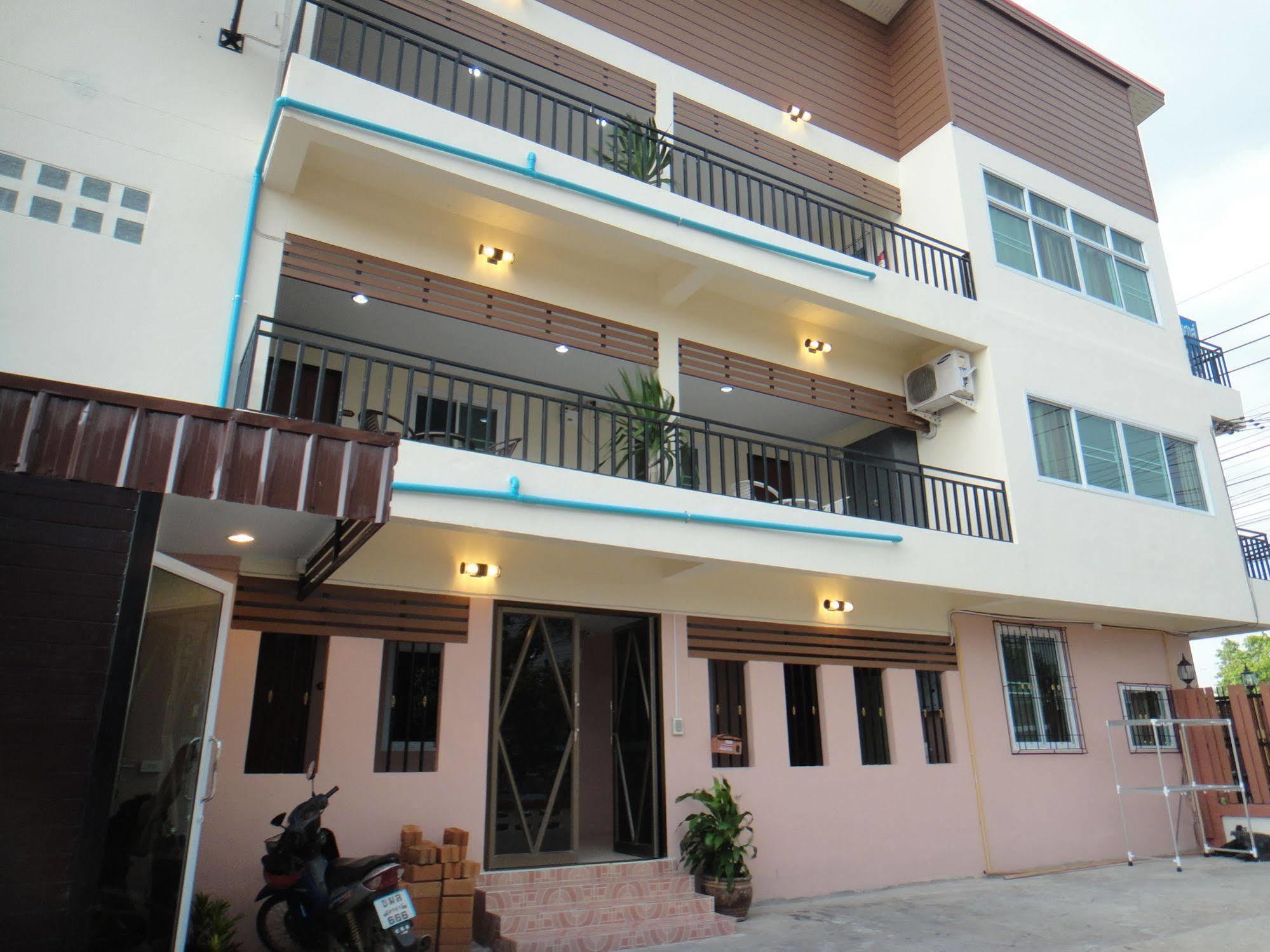 Prajak Inn Udon Thani Buitenkant foto