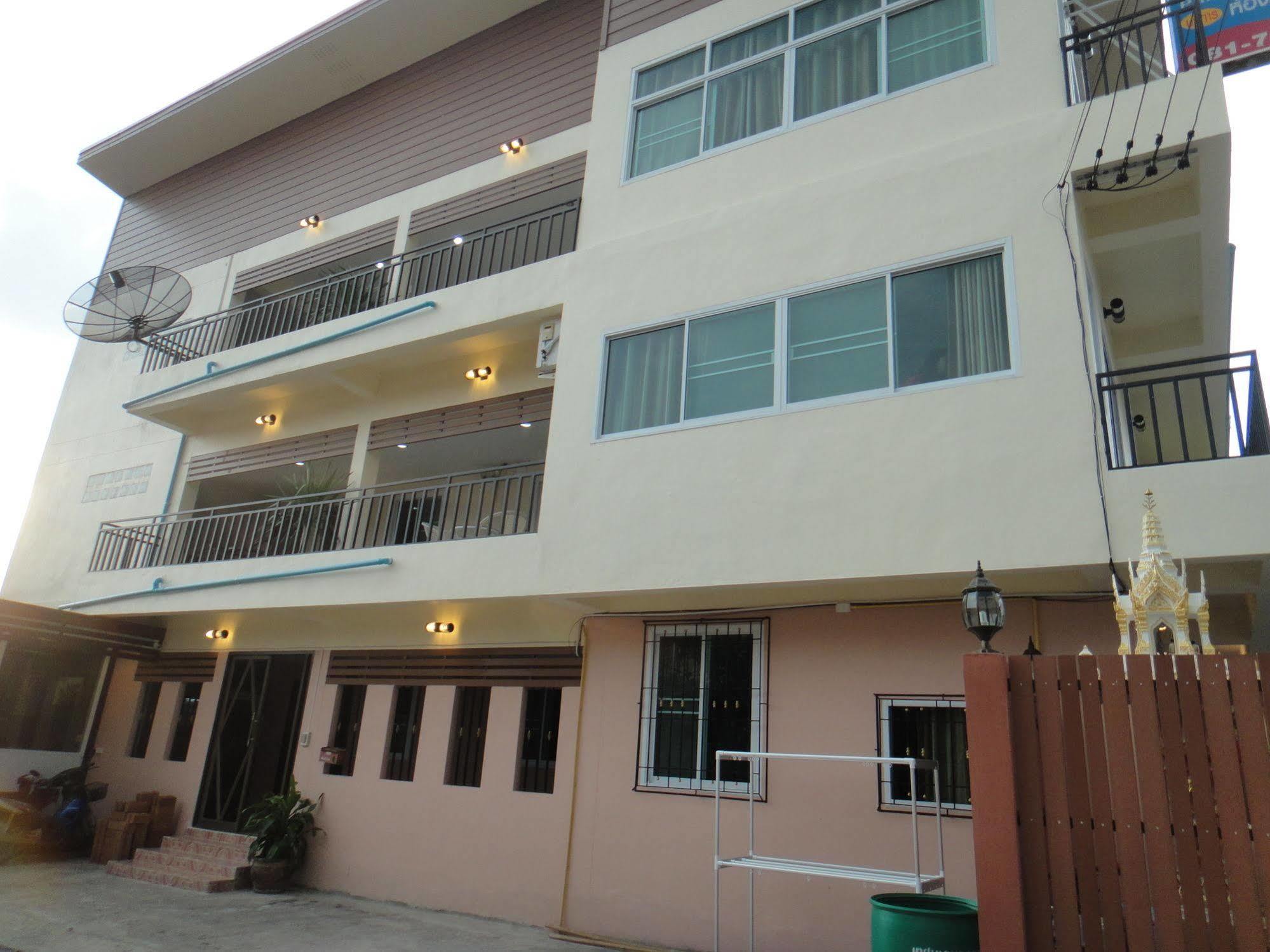 Prajak Inn Udon Thani Buitenkant foto